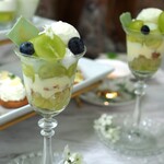 HAUTE COUTURE CAFE OMOTESANDO - シャインマスカットのパフェ