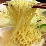 Hidaka ya - タンメンの麺はこんな感じです。