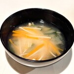 喫茶部あくび - みんな大好きおむすびセット