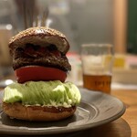 THE DAY east tokyo - FIG&BLUEBERRY CREAM CHEESE BURGER