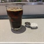 タリーズコーヒー - ひとまずアイスコーヒーを注文。