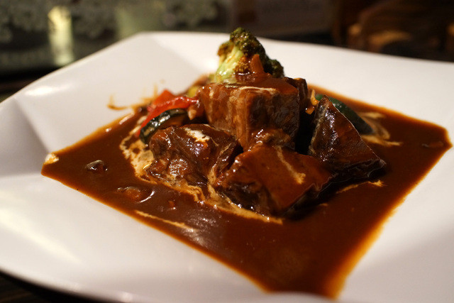 Hitsuji no Ie Sakae Higashi Ten photo 2