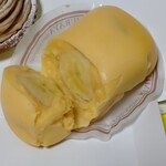 田村町木村屋 日比谷フォートタワー店 - バナナケーキ　断面