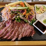 Dish 5 - 肉増し、しました