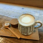 Totto Cafe&Bar - 