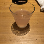 Gimmiya - ピンク色のお酒