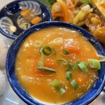 タン・カフェ - ベトナム風シーチュースープ？？