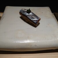 鮨m - 