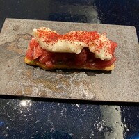 malca - やま幸さんの本マグロブラッターチーズのブレスケッタ