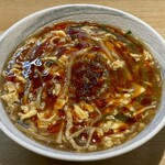 八幡麻婆 雅 - サンラータンメン(1,000円)