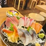 海鮮料理 焼きとん焼き鳥 達磨酒場 - 