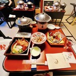 加賀屋 - 高台の膳の雰囲気