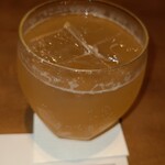 和食 國見 - サービスのワンドリンク梅サワーを注文