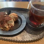 カフェ・アグレアヴル - 