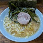 家系ラーメン まこと家 - 