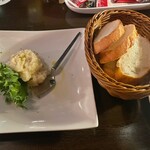 カフェ ド ブリック - アンチョビポテト