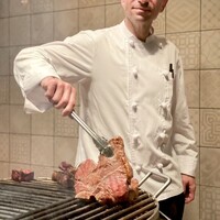 AKARENGA STEAK HOUSE - 