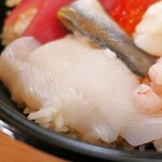 魚丼 - 