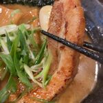 ラーメン いっとうや - かさね醤油880円