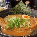 ラーメン いっとうや - かさね醤油880円