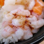 魚丼 - 