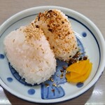 中華そば三丁目 - おむすび(2個入り)