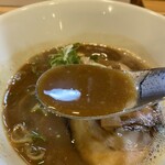 サ麺 - 濃厚白湯系スープ