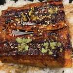 うな政 - 山葵と胡麻を投入！