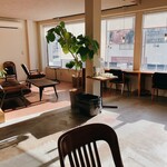 MEI COFFEE & GALLERY - 