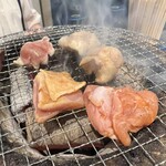 h Yakiniku Bonzu - 焼く