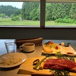 ステーキハウス 森吉 森のテラス - 平日限定赤石肉ステーキ200gランチセット