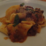 ファソラ - オーストラリア産グレインフェッド牛の赤ワイン煮（自家製パッパルデッレ）ハーフ