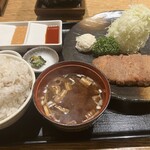 牛かつもと村 秋葉原店 - 