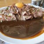 炉窯炭焼 肉バル ローツェ - ロースト牛タンカレー 1.5倍