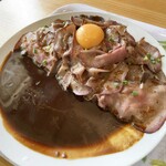 炉窯炭焼 肉バル ローツェ - ロースト牛タンカレー 1.5倍