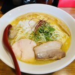 ラーメン屋 コカトリス - 料理写真: