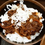 Tougeno Soba - ドテ煮丼は、お茶碗サイズ（ご飯少なめにしたから？）