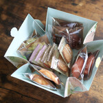 銀座コージーコーナー - 料理写真:マドレーヌ&クッキー(14個入)☆