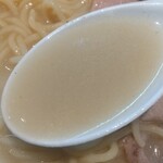 麺家 たけ田 - スープの感じ
