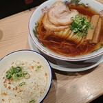 Taishio Soba Touka - 昔ながらの中華そば＋鯛めし（\1,100）