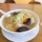 中華 満福 - 先代からの自家製麺のタンメン！