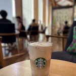 スターバックスコーヒー 皇居外苑 和田倉噴水公園店 - 