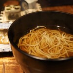 Jiyu San - お出汁の効いた汁も美味しいです。