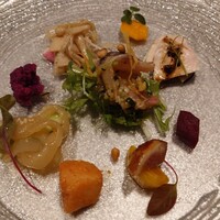 カントニーズ 燕 - 