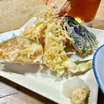 Hinode Sushi Shokudou - 