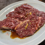 炭火焼肉ホルモンさわいし - 和牛特選サガリ2300円