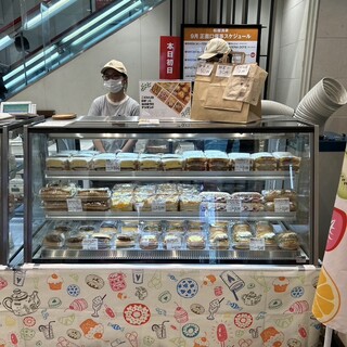 手づくりのデリとパン カフェココナ_2