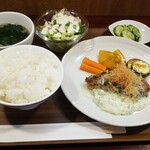 キッチン ブルー グローブ - 銀だらポワレ　茎わさびと野沢菜のクリームソース