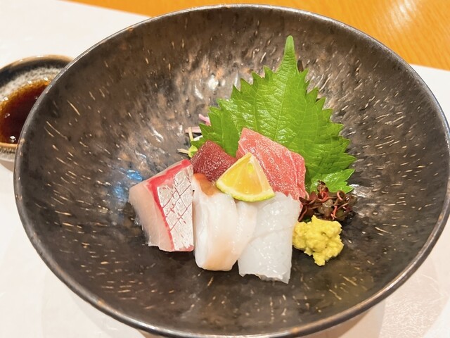 Shio Nigiri to Zuke Ikura Sushi Cho Haru