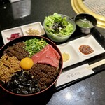 Koshitsu Yakiniku Fujimon - まぜ麺・天